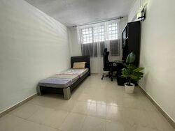 Serangoon Central (Serangoon), HDB 2 Rooms #382498371